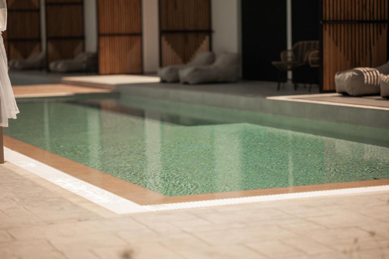 Salt Boutique Hotel Palouki Esterno foto