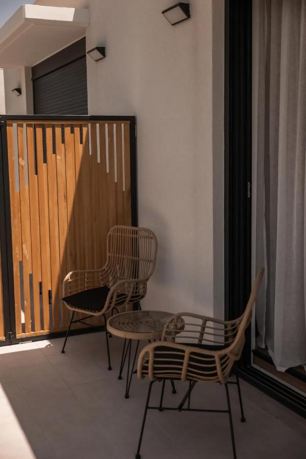 Salt Boutique Hotel Palouki Esterno foto
