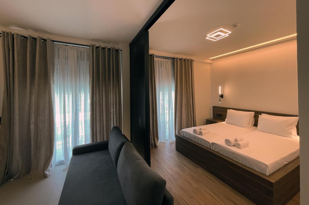 Salt Boutique Hotel Palouki Esterno foto